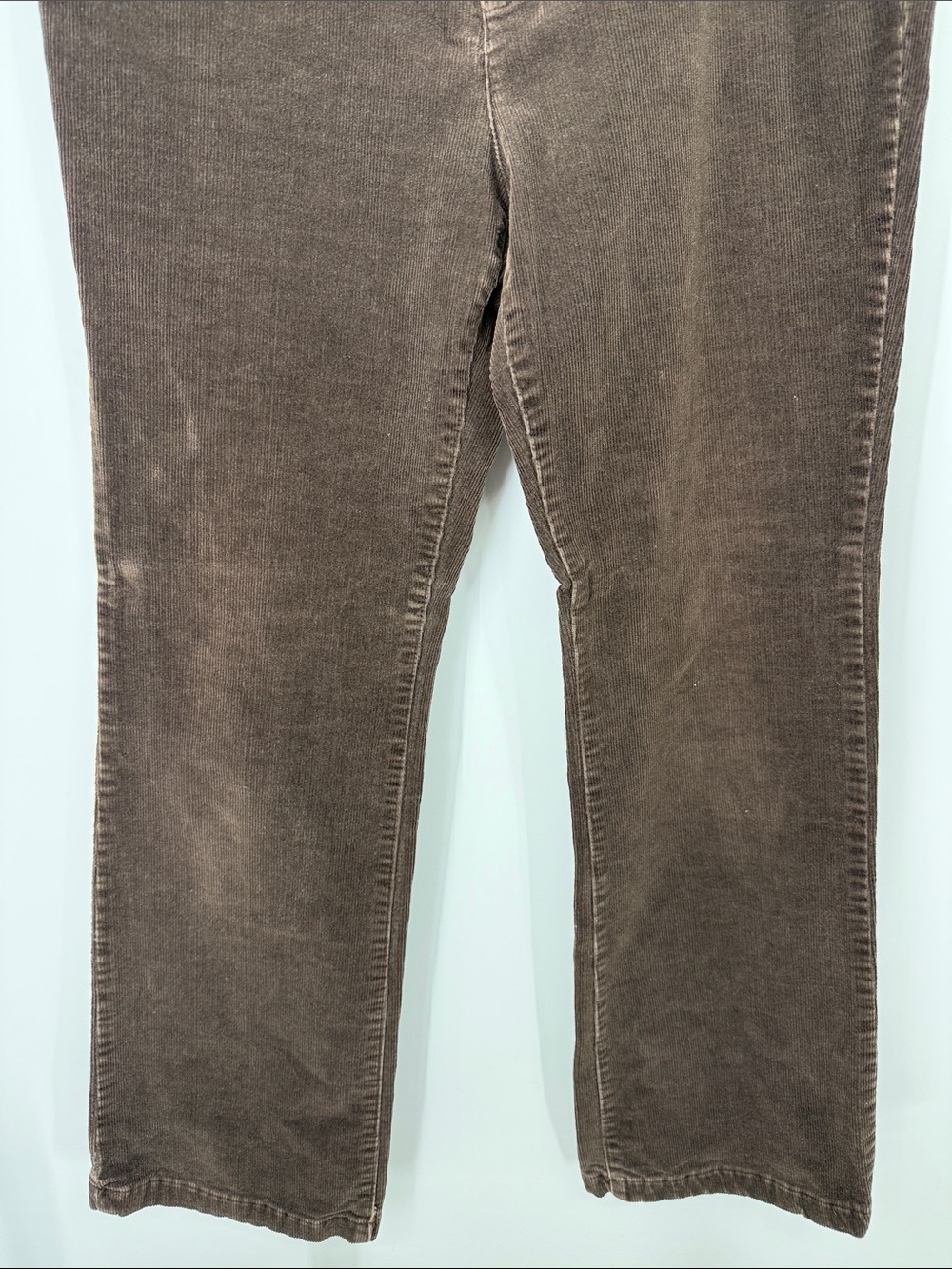 Lands End Classic midrise bootcut Corduroy Jeans in Dark Brown Sz 12 - Picture 7 of 10
